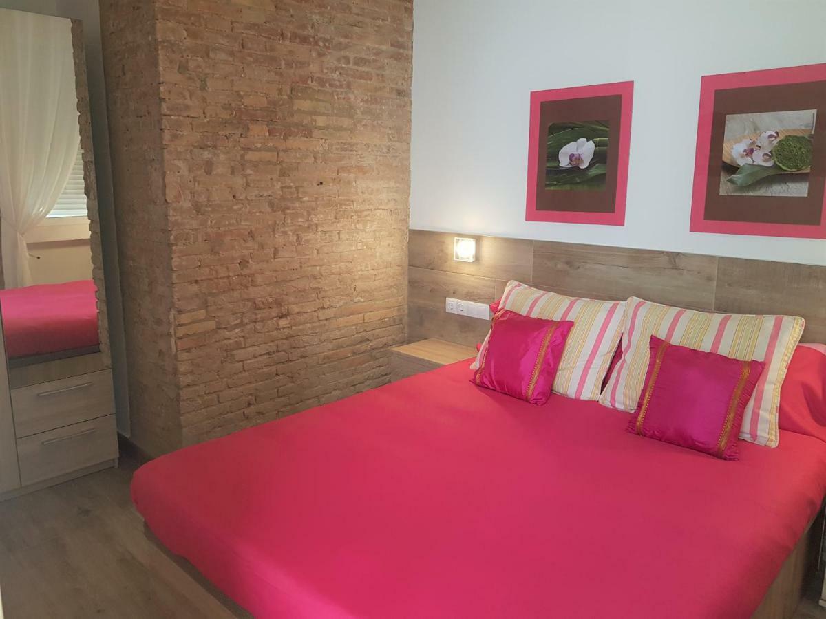 Flats Piera Valencia Center Apartment ภายนอก รูปภาพ